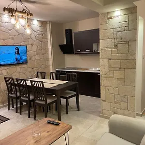 Stone 2 , Selanik Yunanistan