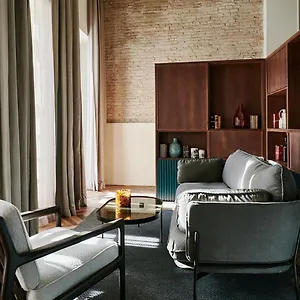 Mercer Plaza 5 Gl 5*, Seville Spain